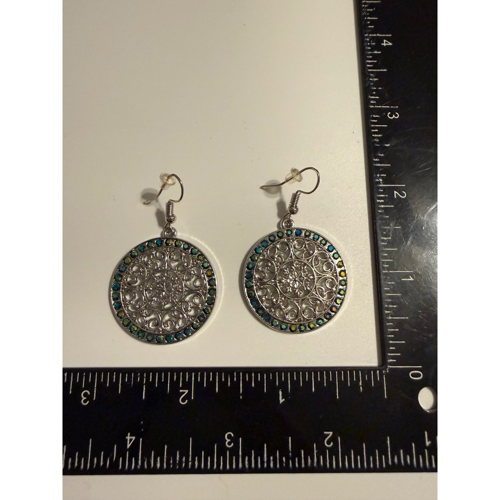 Silver Tone Filigree Mandala Drop Earrings Iridescent‎ Peacock Rhinestone Boho
